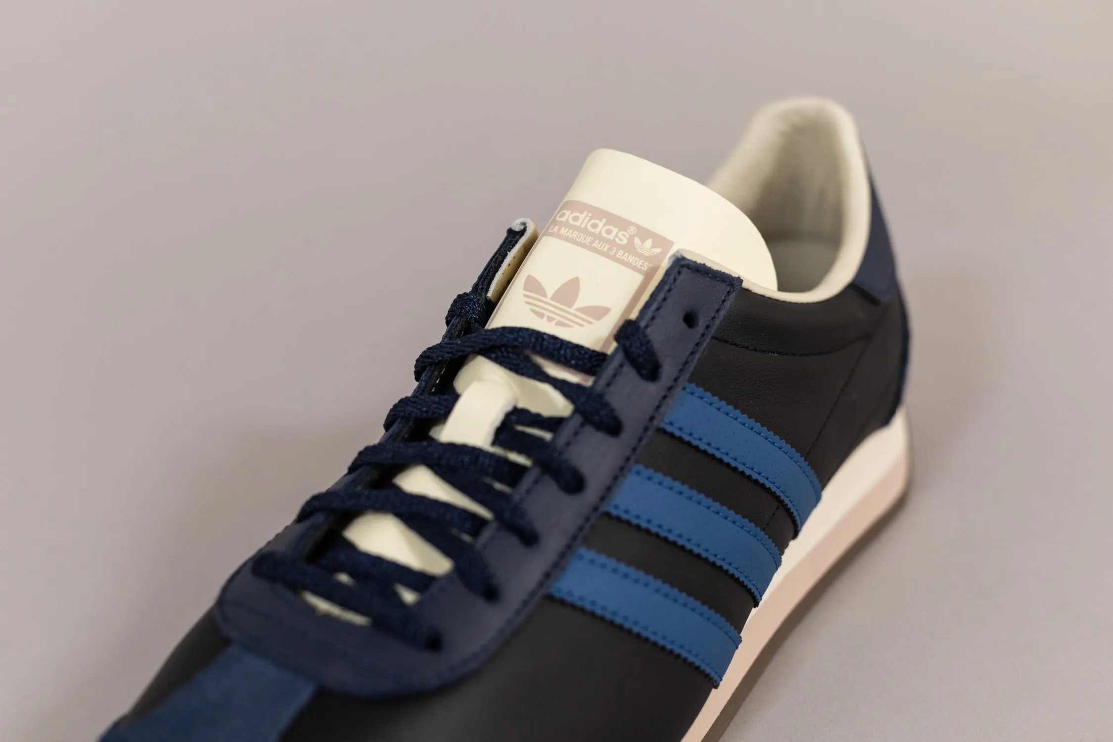 adidas Country OG Core ' Black and Dark Marine'