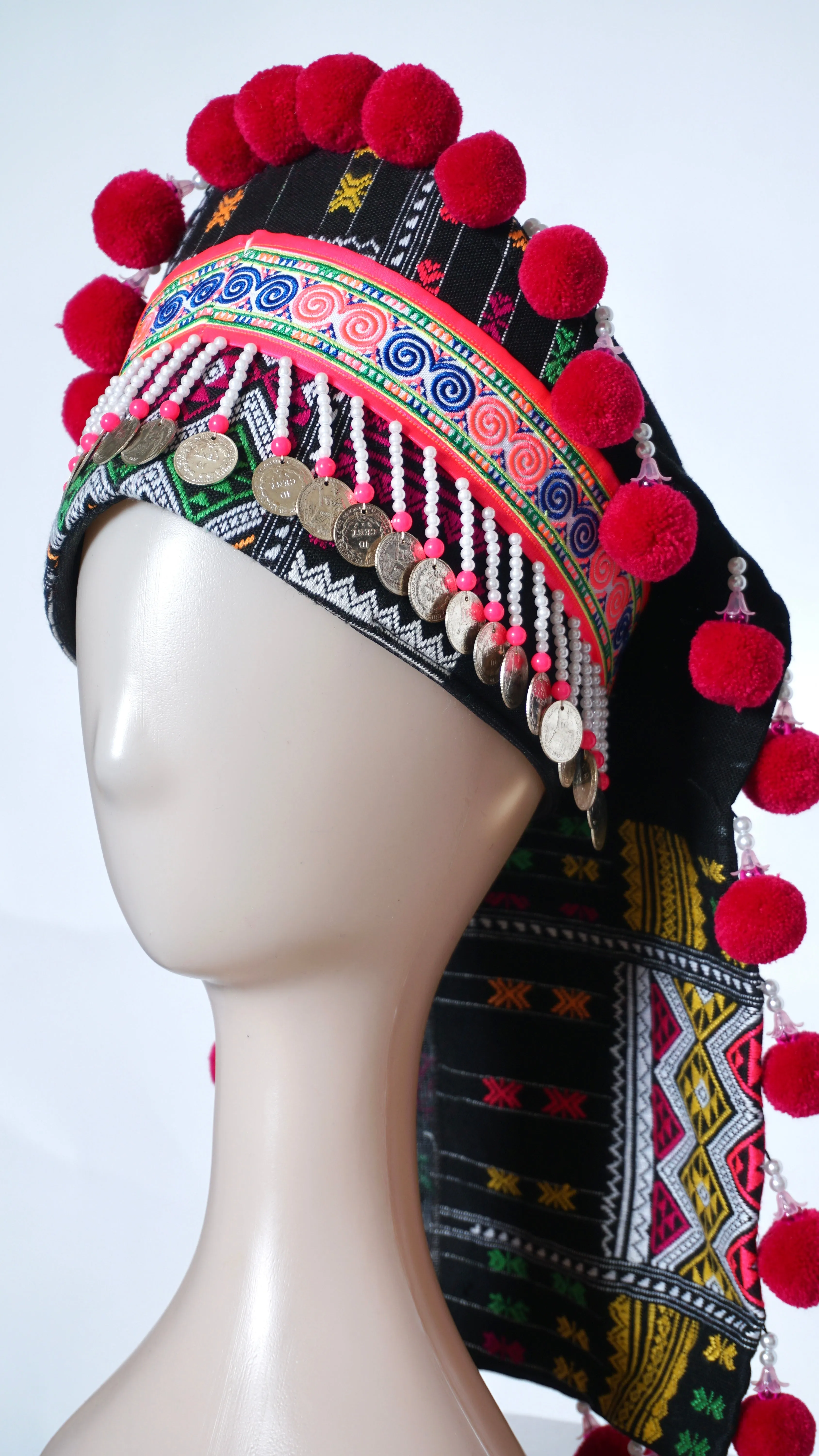 *Hmong Txaij Hat (20"-21")