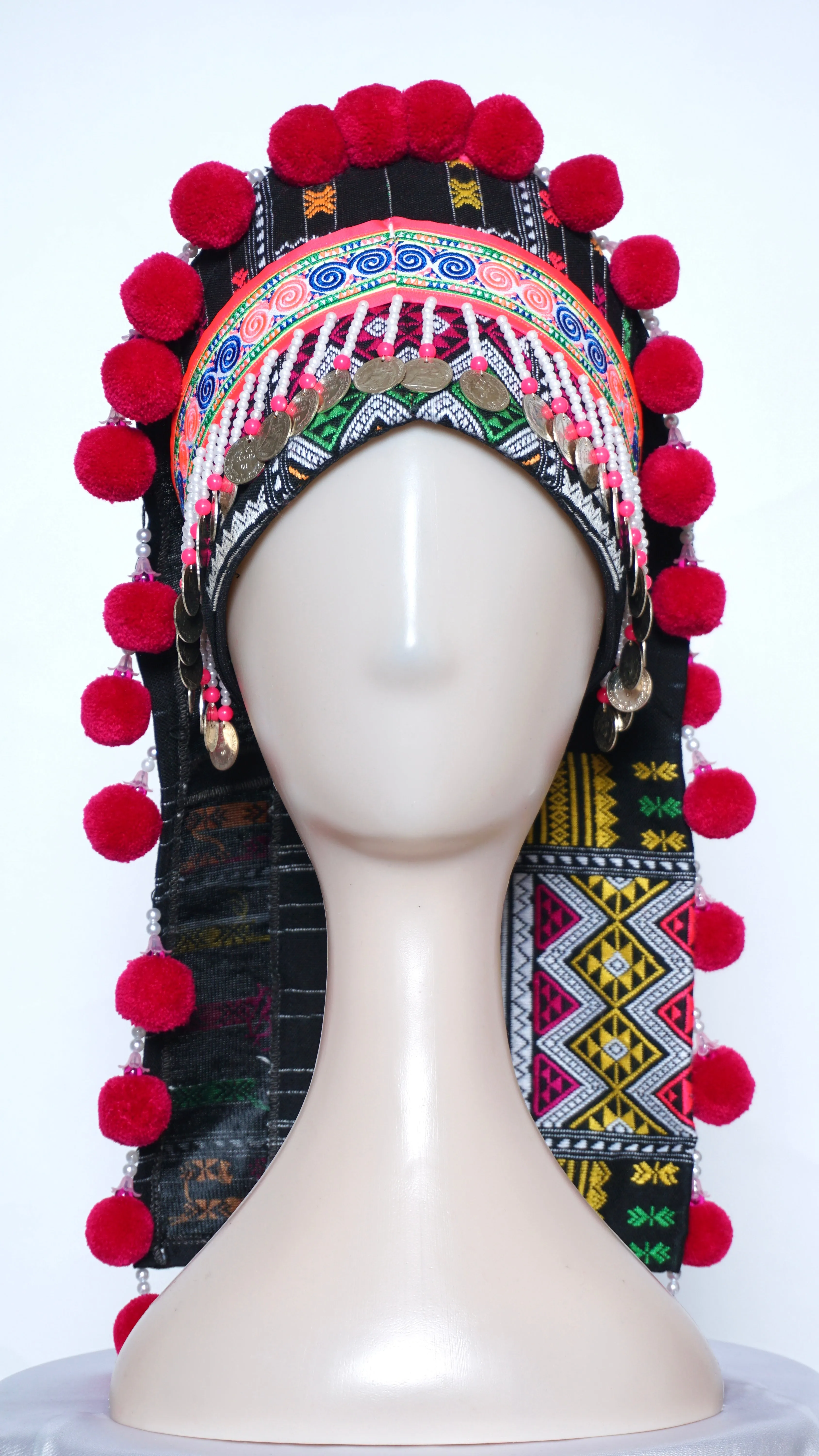 *Hmong Txaij Hat (20"-21")