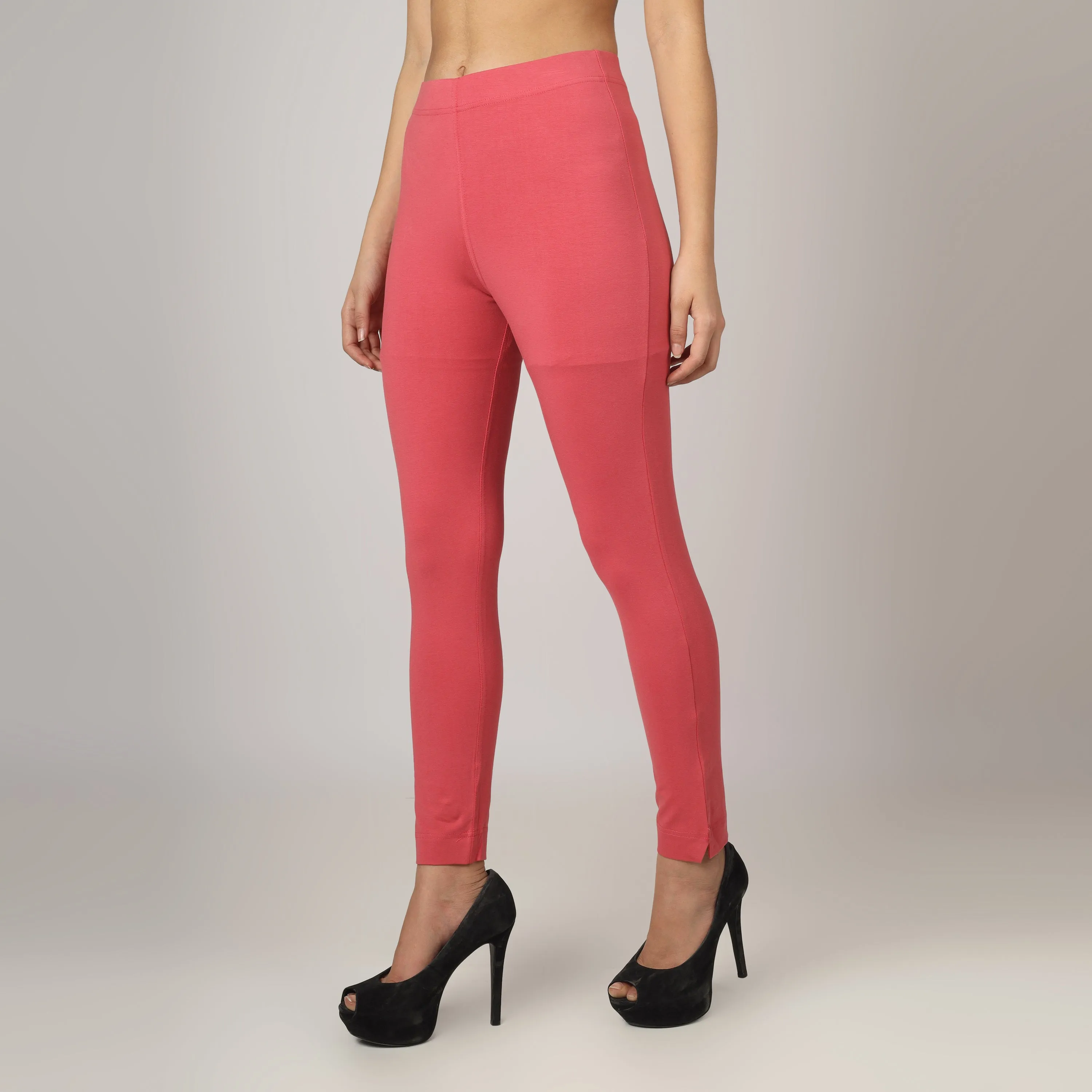 On & On Women Straight Pant