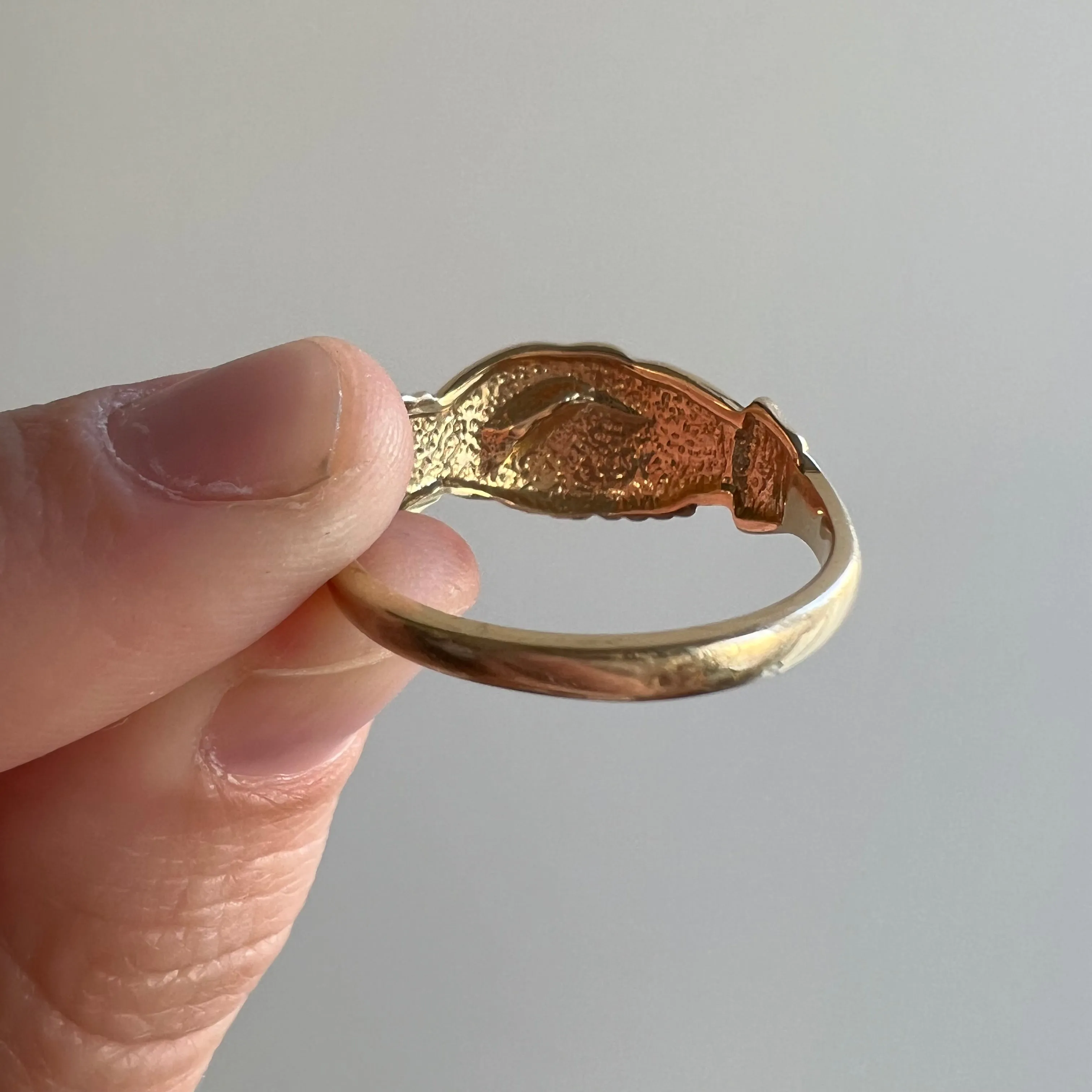 P R E - L O V E D // my hand in yours / 9k yellow gold / size 8.5 