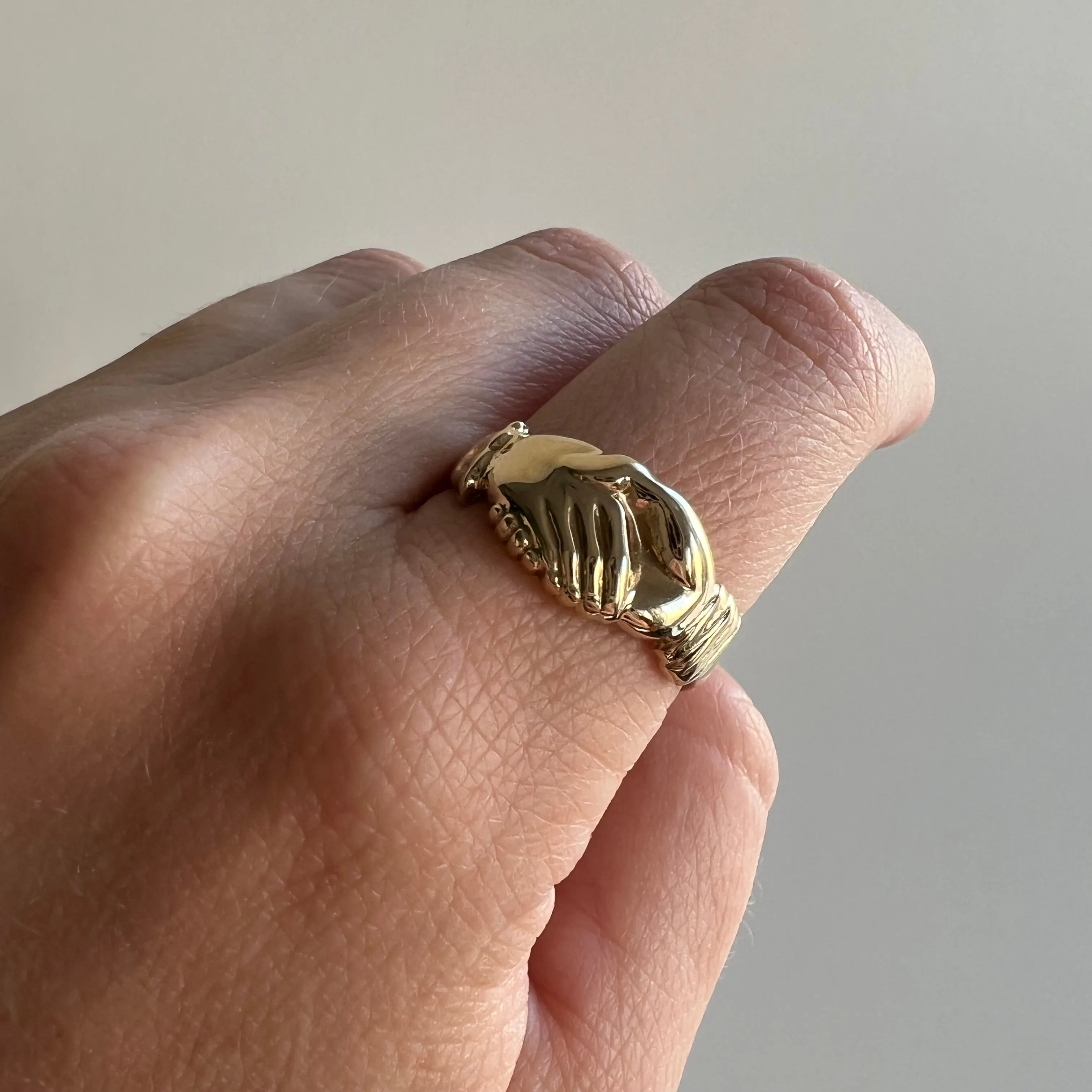 P R E - L O V E D // my hand in yours / 9k yellow gold / size 8.5 