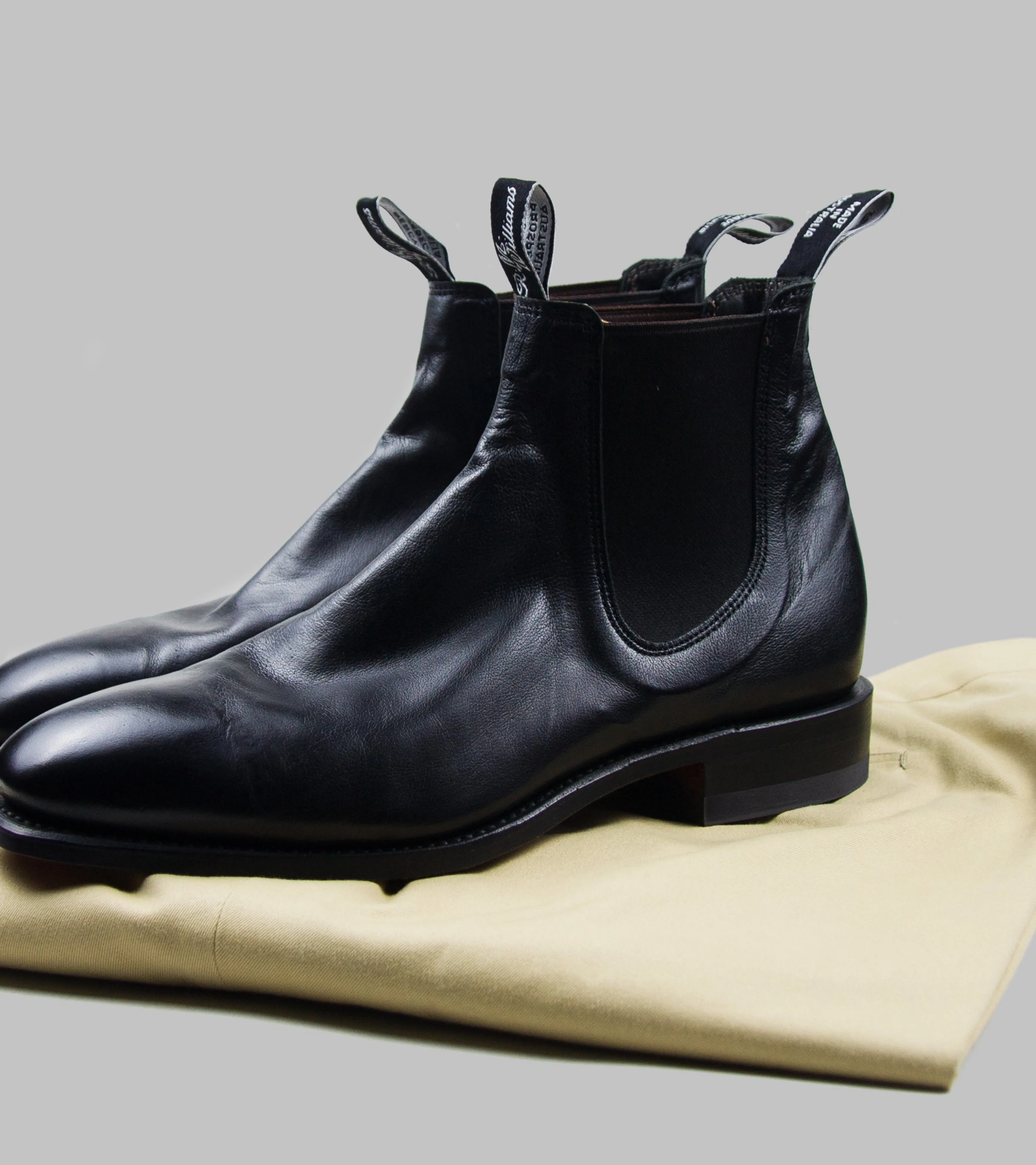 R.M.Williams Craftsman Chelsea Boots Black