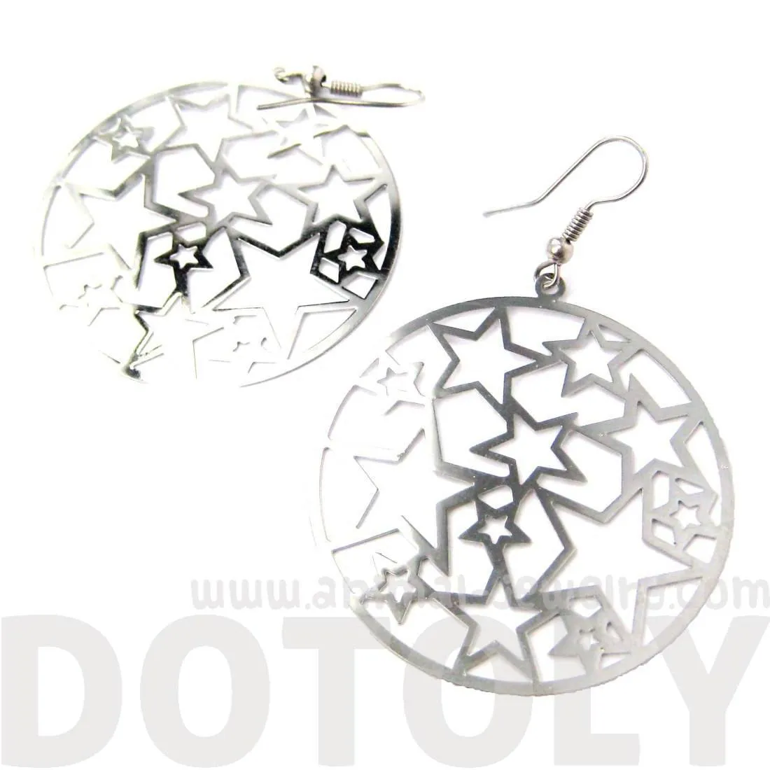 Star Outline Cut Out Round Disk Shaped Dangle Drop Earrings in Silver | DOTOLY