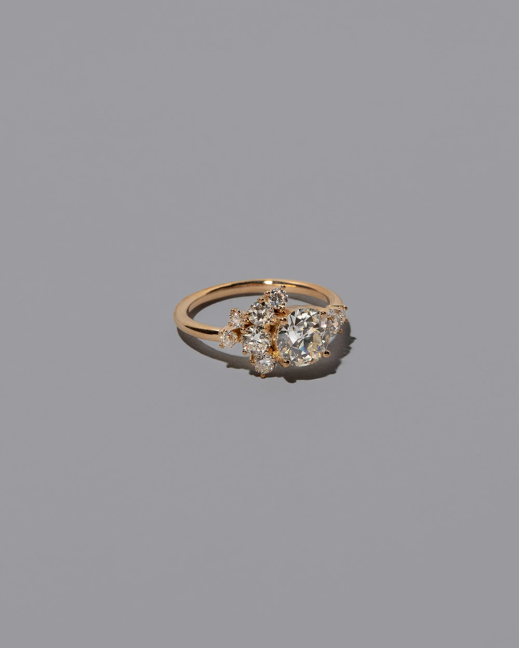 Vega Ring - Grand White Diamond